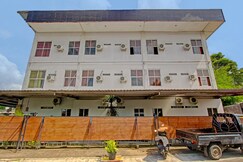 Collection O 90253 DHelomi, Sleman