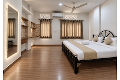 Nomadic Hostel and Cafe By the Lake, Udaipur