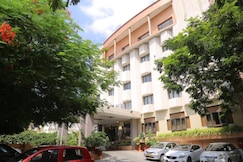 Hotel Surguru, Pondicherry