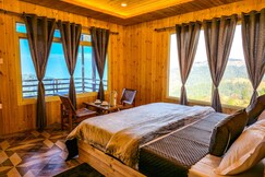 ROUTE 707 Wooden Cottage | Kanatal |Farmstay, Kanatal