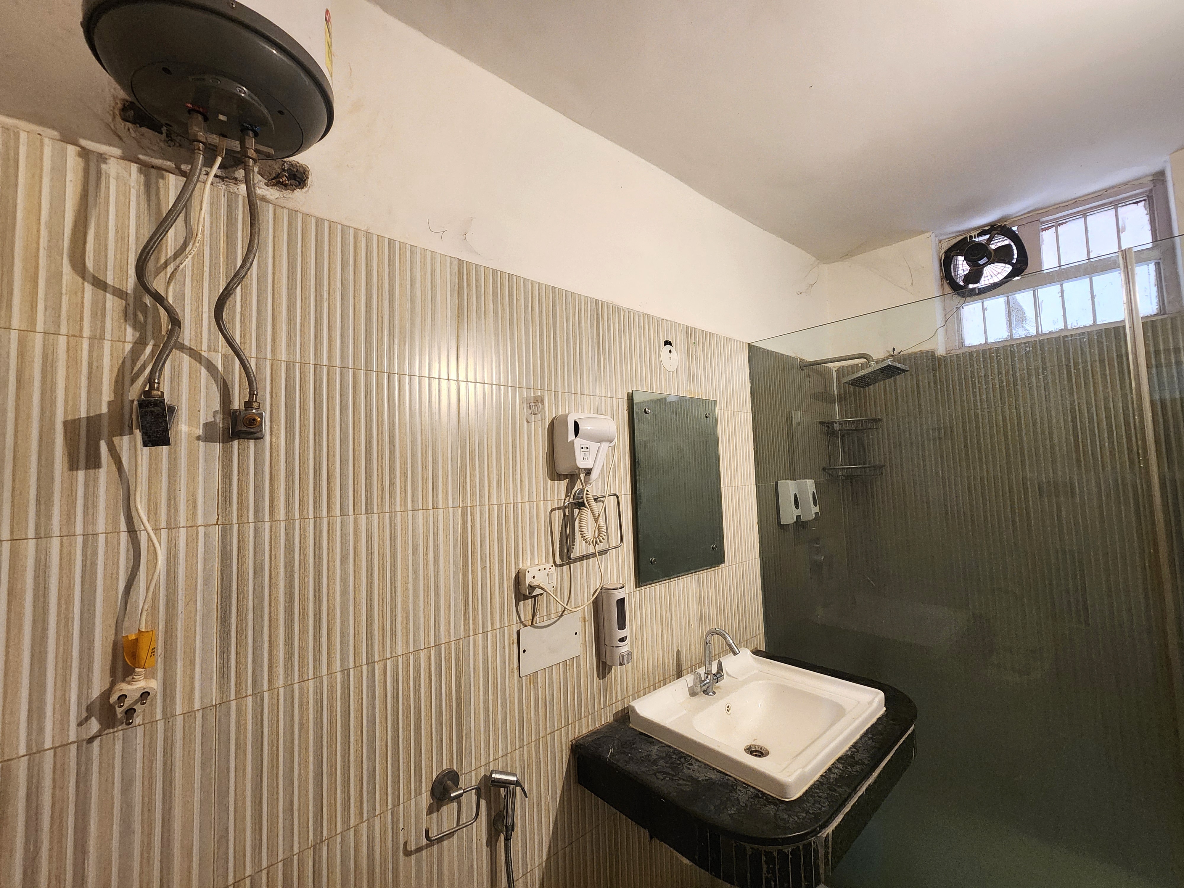 Hotel The Own Stay-Urban Boutique - Tap to explore photos