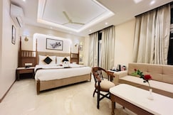 ELEGANCE INN, Varanasi