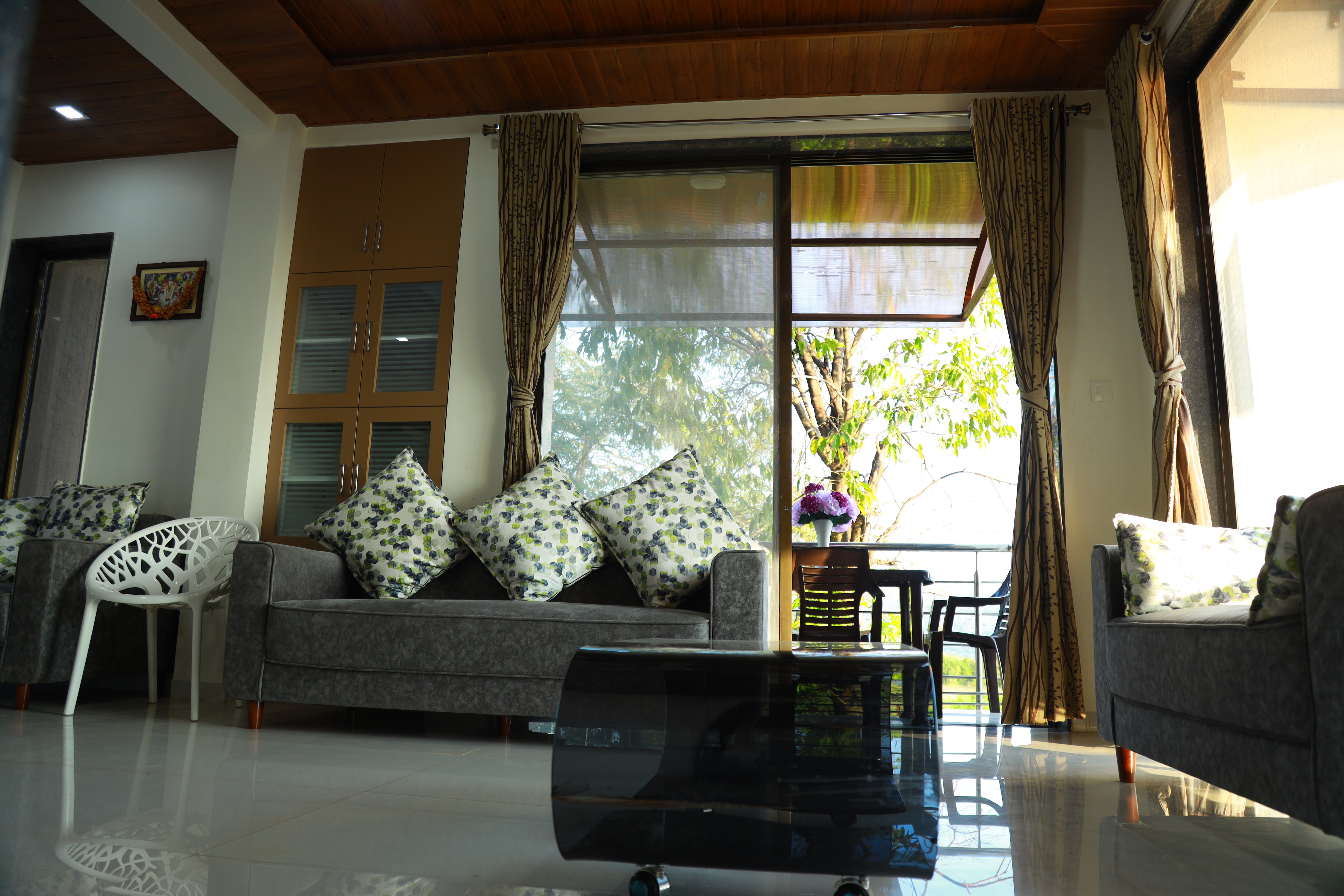 Vajra Villa | Entire 3 BHK Villa - Tap to explore photos