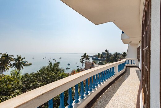 Sea View 5 Bedroom Luxe