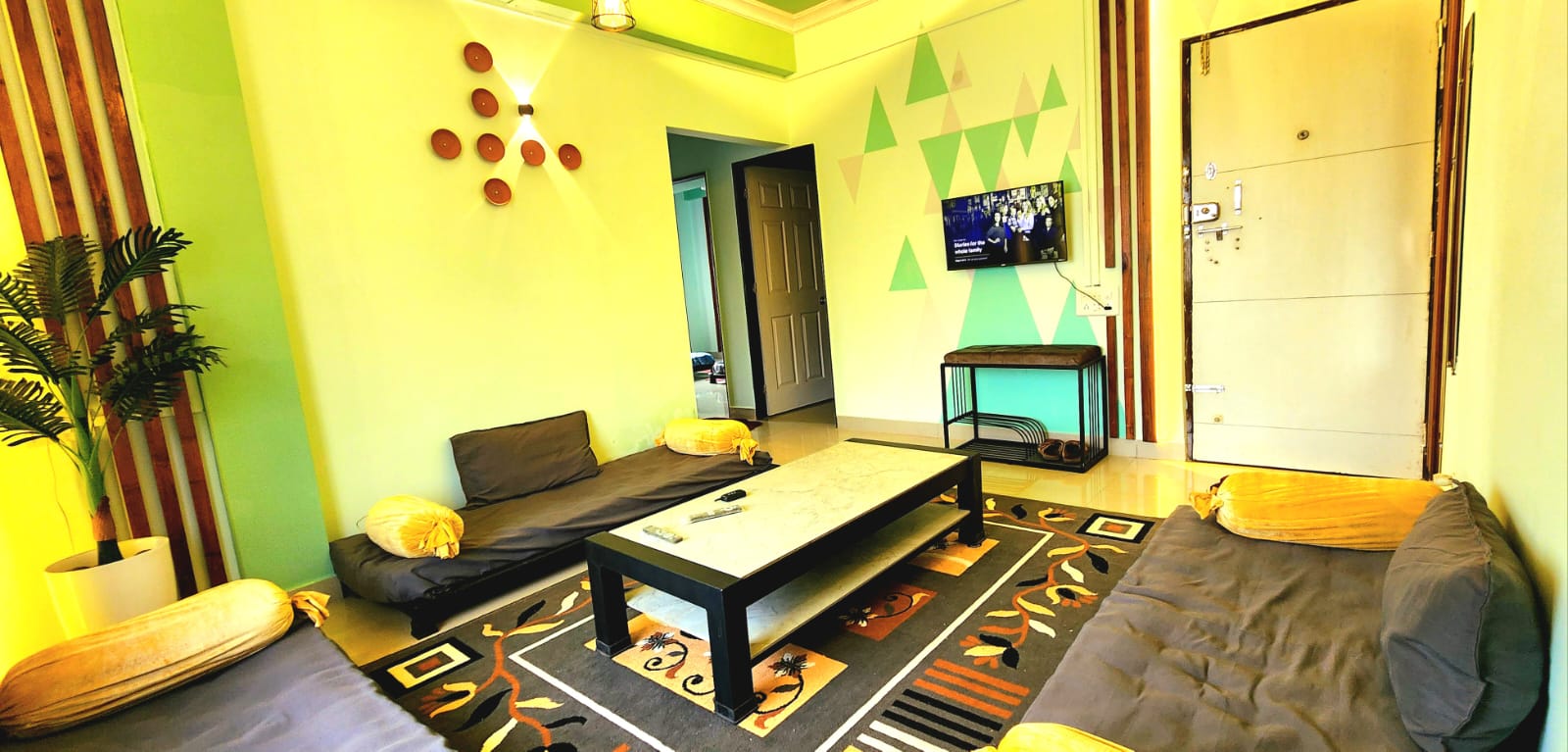 The Purple Leaf (Economy) Homestay 2