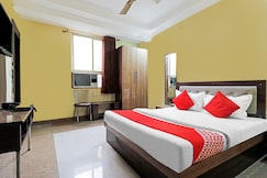 OYO 82518 hotel Royal in, Gwalior
