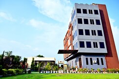 Shreenath Resort, Mavli