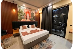 UrbanHive Rooms, Lucknow