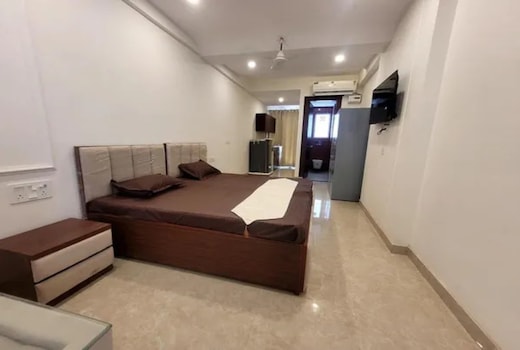 FabHotel Durga Luxury Studio