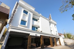 Hotel Halfmoon Hospitality, Chennai