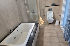 Beach View Paradise, Mahabalipuram