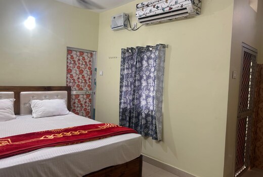 Shree Puri Homestay 2Mins Walk To Light House Beach
