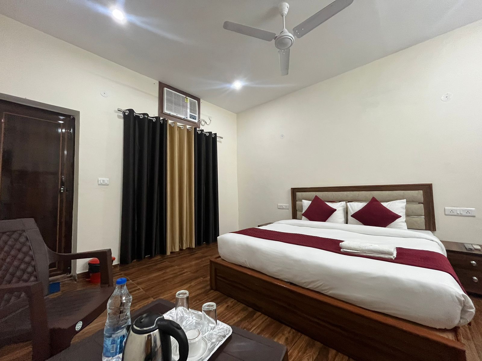 Badal Inn By GRB - Tap to explore photos