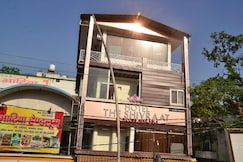 Hotel The Shivraat, Rishikesh