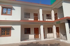 Sten s Guest House, Goa