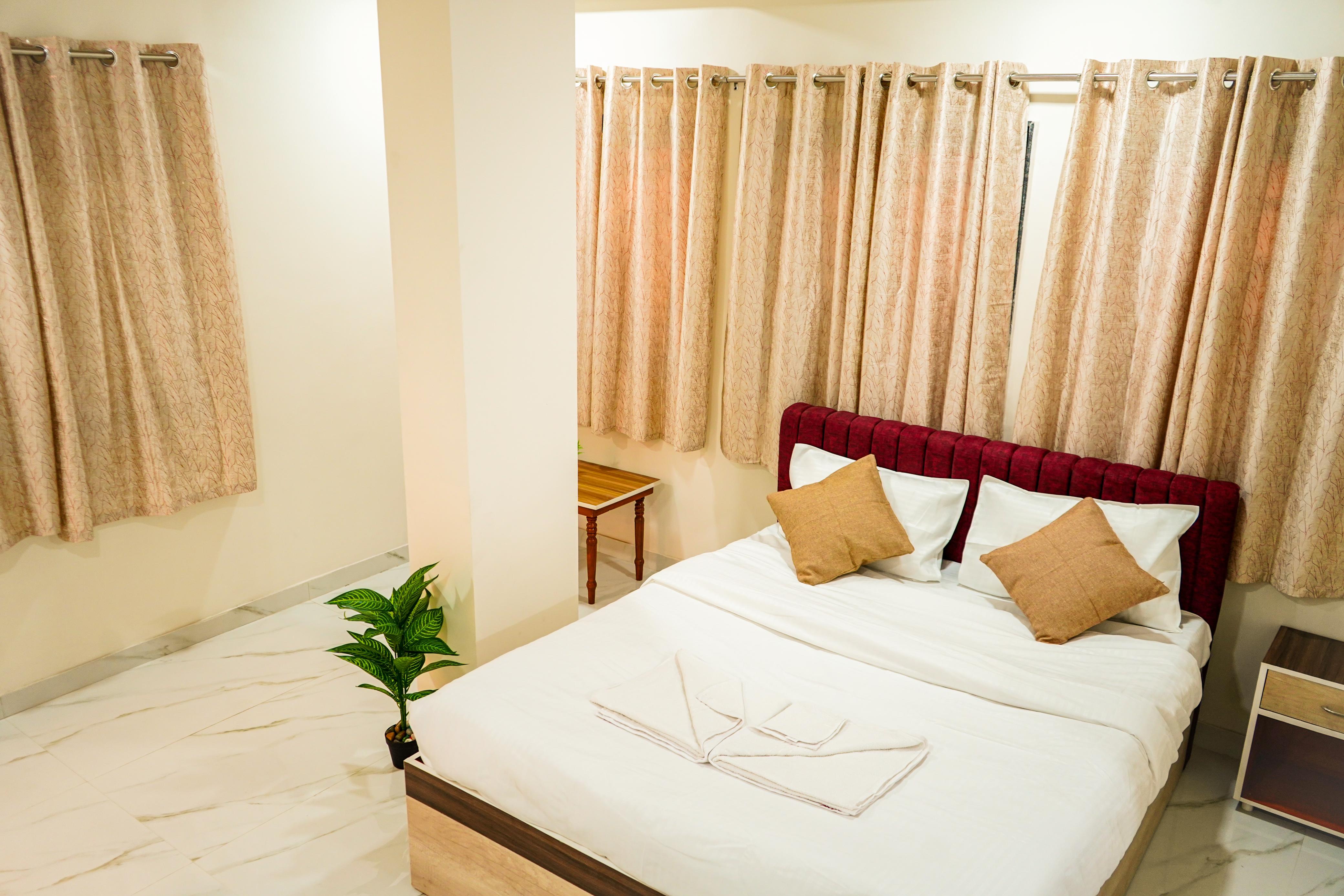 Visawa Guest House - Tap to explore photos