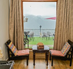 Super Deluxe Room