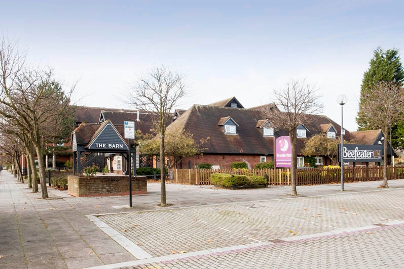 Premier Inn Milton Keynes Central (Xscape) - Tap to explore photos
