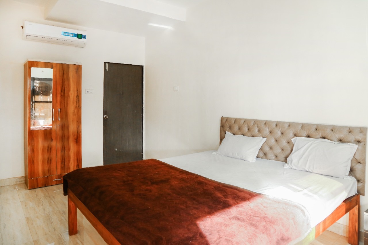 Alibag Thal Coconut Beach Resort - Tap to explore photos