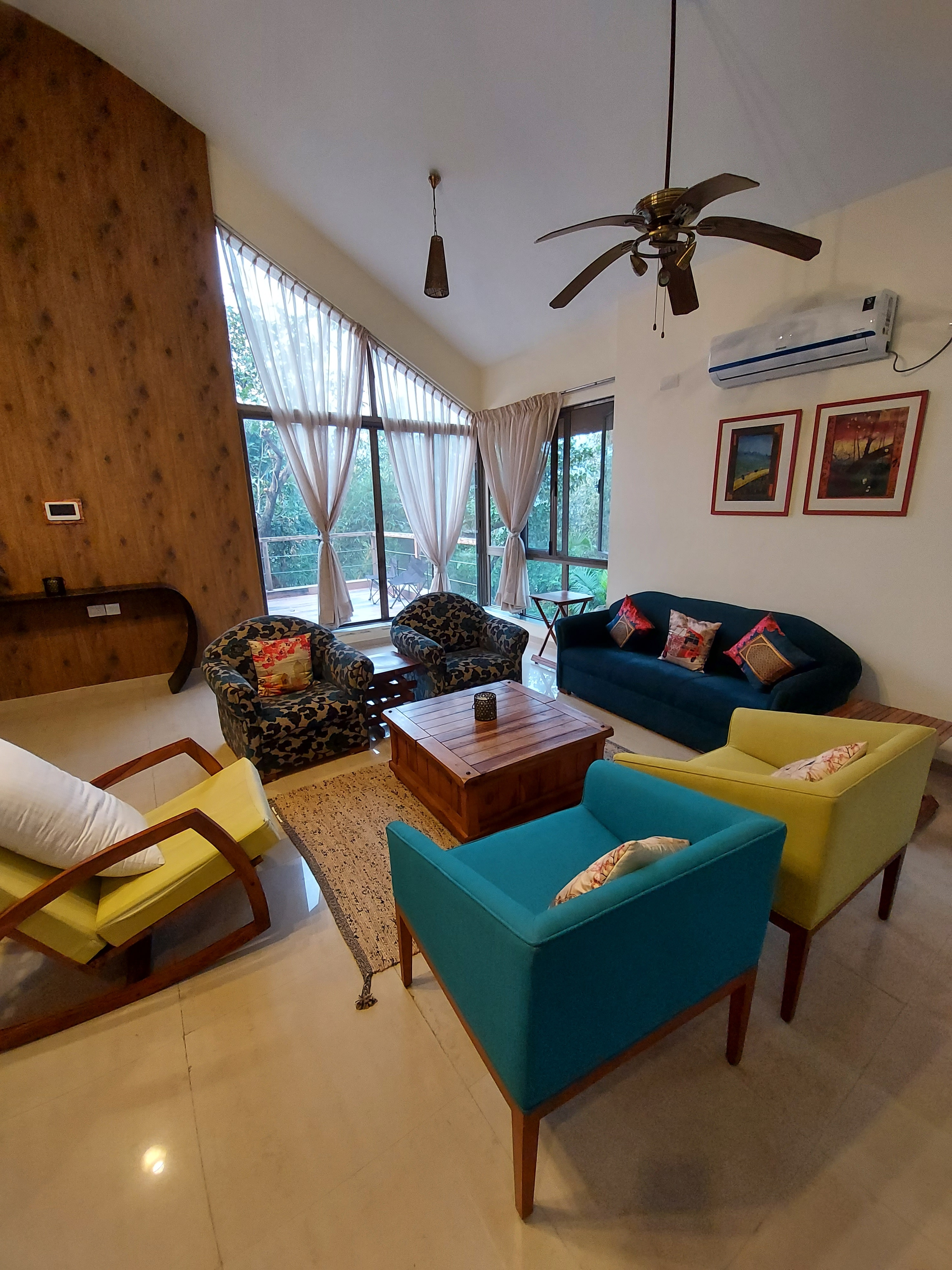 Soul Tree Villa 111 - Tap to explore photos