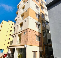 Single private room with balcony and bathroom (upto 3 guests)