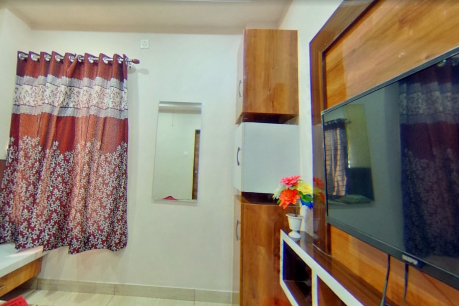 Hotel Dhanraj Deluxe Kolhapur Maharashtra