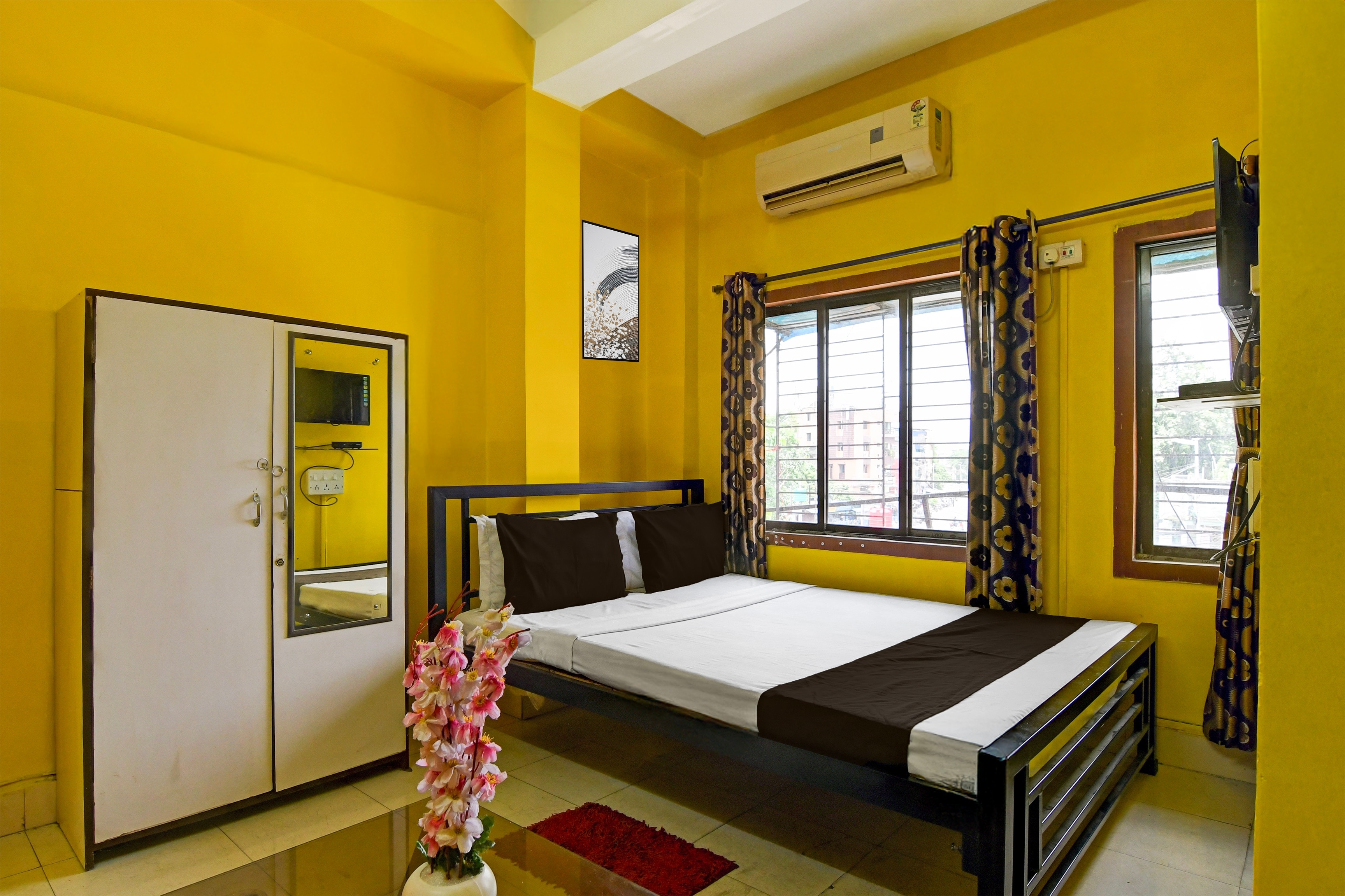 Hotel O Jadavpur Atithi Guest House - Tap to explore photos