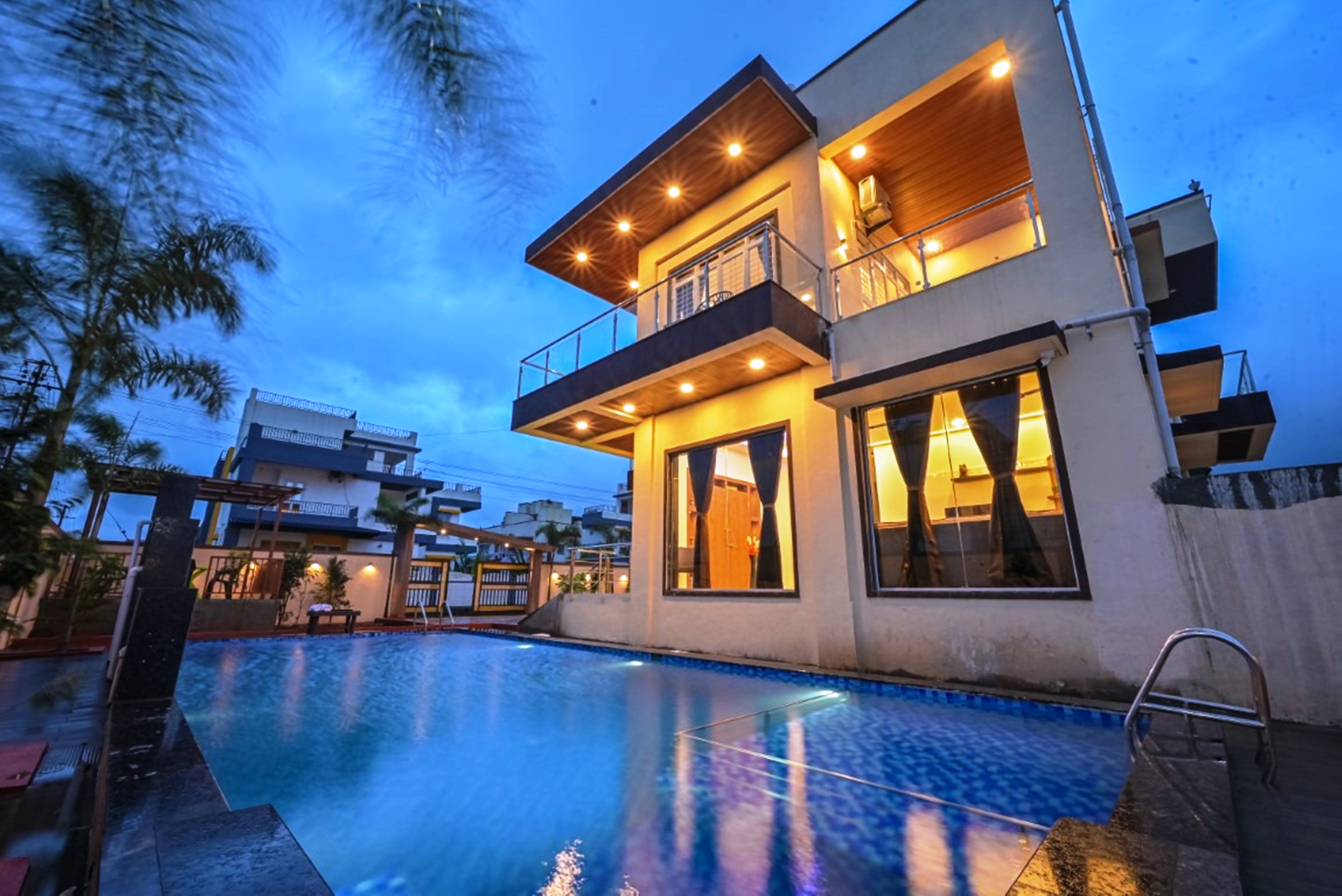 Gold Leaf Villa Lonavala - Tap to explore photos