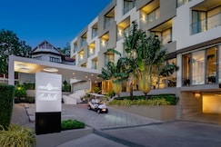 Andaman Beach Hotel Phuket - Accor Handwritten Collection, Phuket