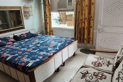 Subhash Chander homestay, Kalka