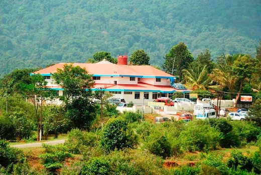 KSTDC Hotel Mayura Talacauvery