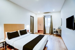 Super Townhouse Ulsoor Near Halasuru Metro Station, Bangalore