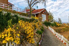 StayVista at Sara's Chalet, Bhowali