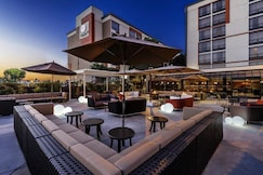DoubleTree by Hilton Hotel San Bernardino, San Bernardino