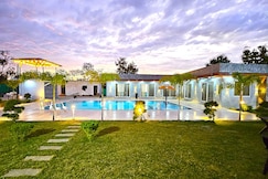 Voco Farms & Resort, Indore