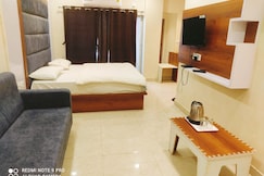 HOTEL PANCHVATIKA & GARDEN RESTAURANT, Khandwa