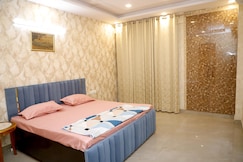 Stella homestay Near Yashobhoomi, Delhi