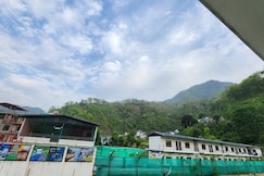 Delhi 34 Resorts Rishikesh, Rishikesh