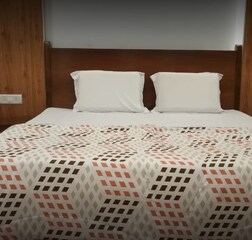 Super Deluxe Room