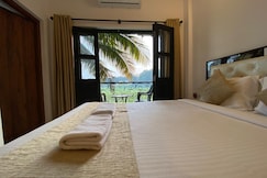 Green field view hotel, Goa