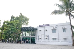 ATS Gateway Hotel, Palakkad