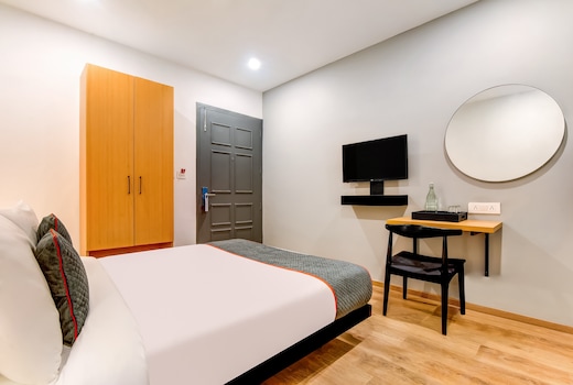 Collection O Near Kohat Enclave Metro Station