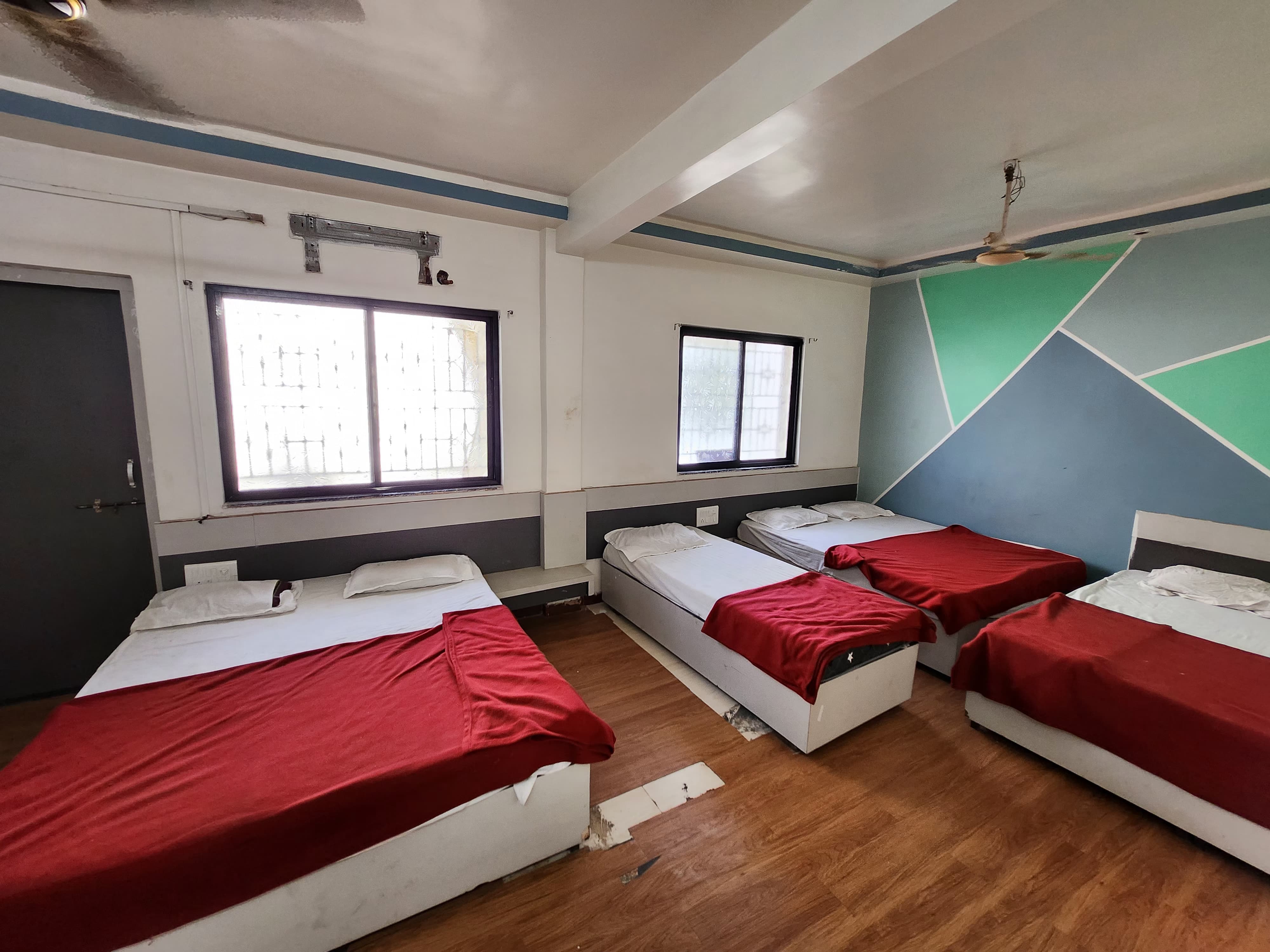 Hotel sai palace 3