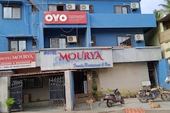 MOURYA LODGING, Dahanu