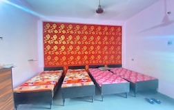 Sharing Dormitory Room