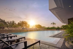 Gurney Bay Hotel, A PARKROYAL Hotel, Penang