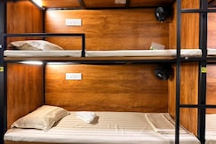 Hans Dormitory 5 mins walking to US Consulate General, Mumbai