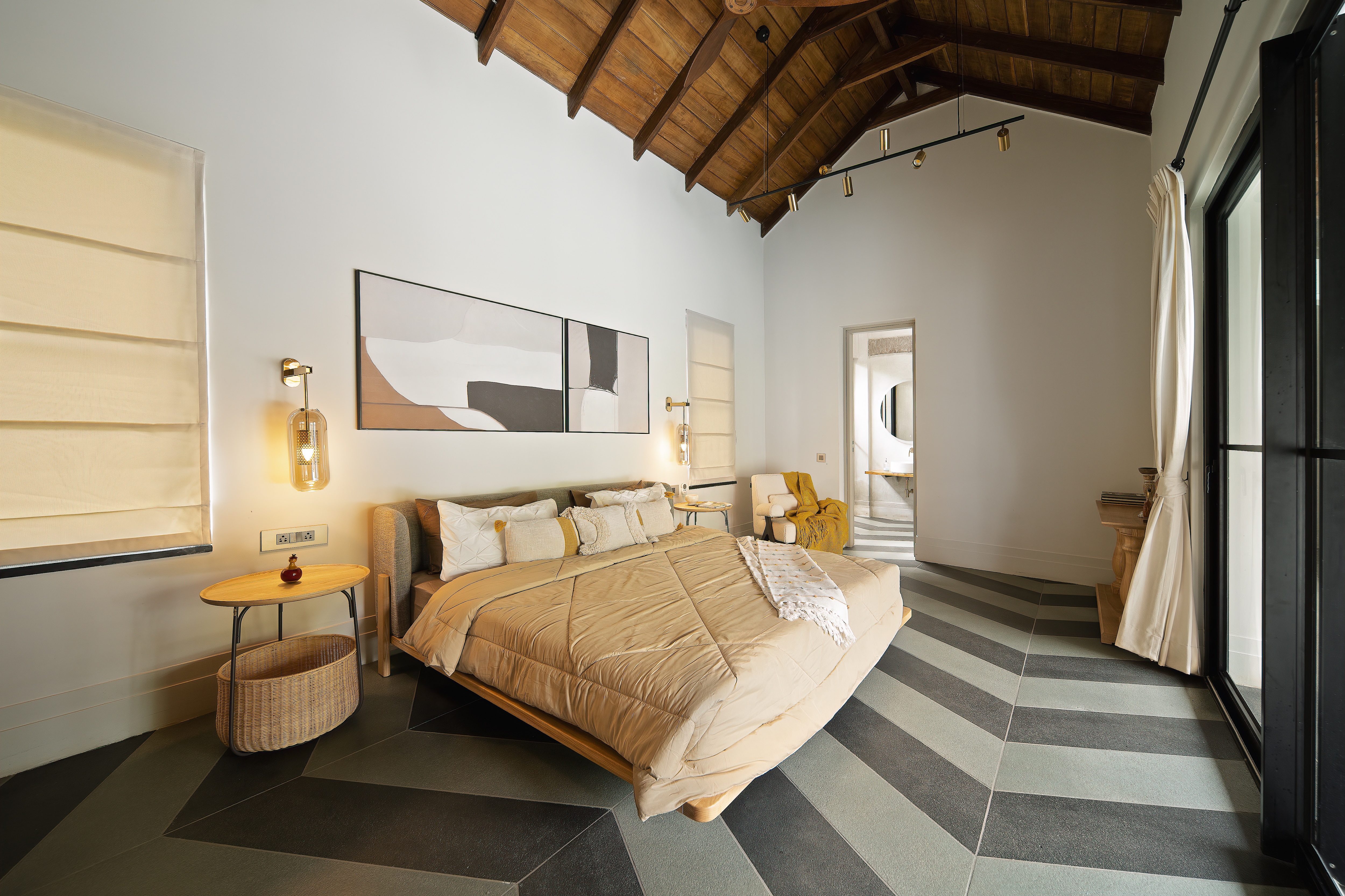 Chincharo 4 BHK villa - Tap to explore photos