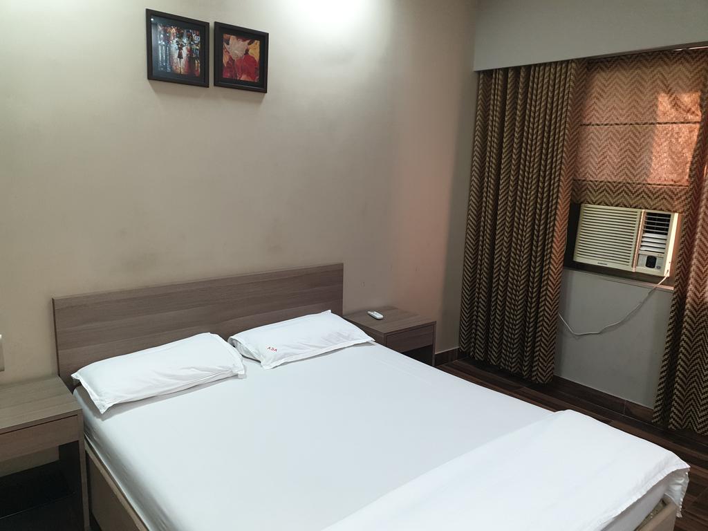 Business Stays - Gagal Home - Tap to explore photos