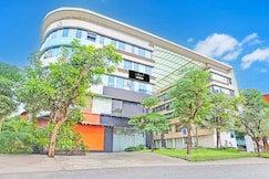 Collection O Adajan Formerly Hotel Western Inn, Surat